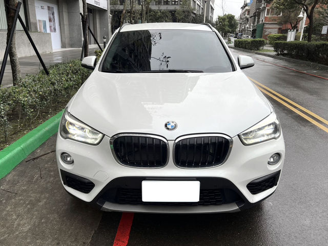 BMW寶馬 X1  第3張相片
