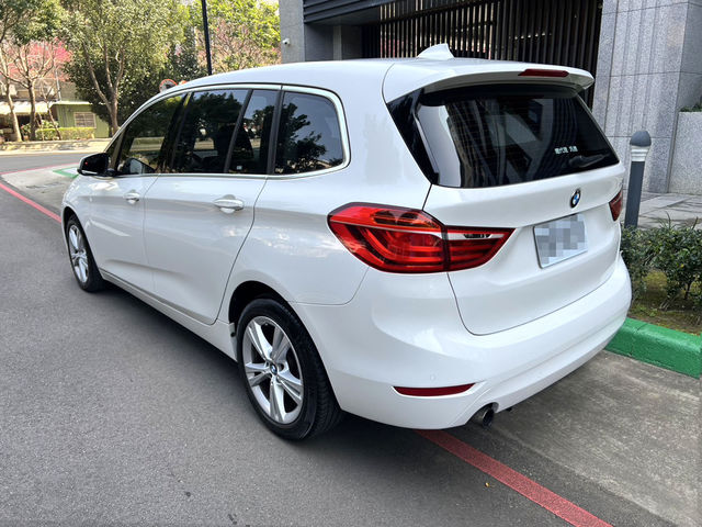 BMW寶馬 218IGT  第2張相片