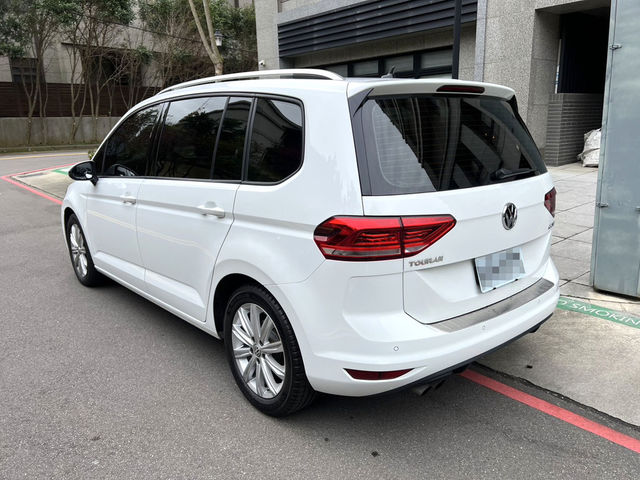VOLKSWAGEN福斯 TOURAN  第3張相片