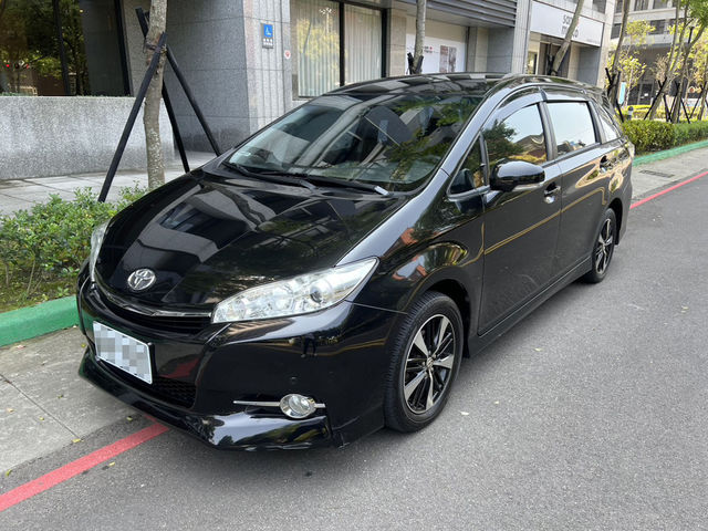 TOYOTA豐田 WISH  第1張相片