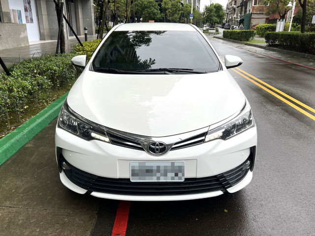 TOYOTA豐田 ALTIS  第3張相片