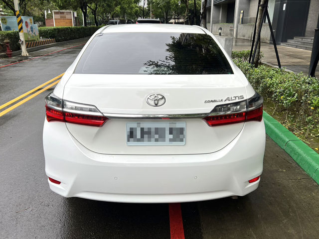 TOYOTA豐田 ALTIS  第4張相片