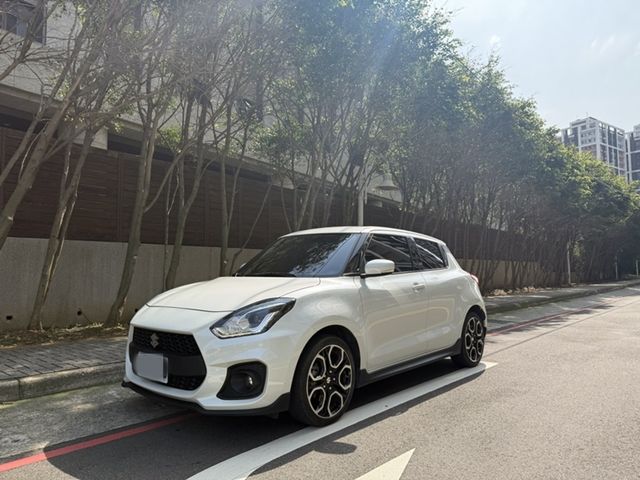 SUZUKI鈴木 SWIFT  第1張相片
