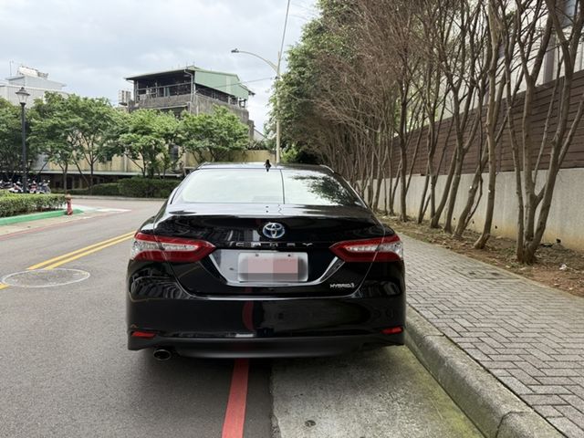 TOYOTA豐田 CAMRY HYBRID  第3張相片