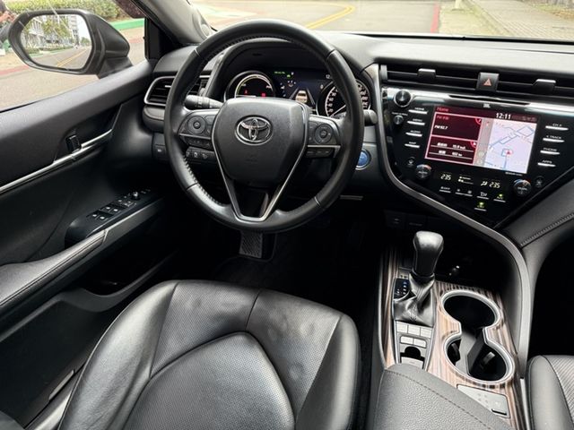 TOYOTA豐田 CAMRY HYBRID  第5張相片