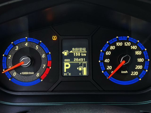 MITSUBISHI三菱 COLT PLUS  第7張相片
