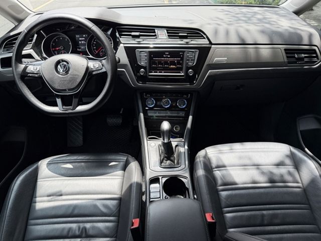 VOLKSWAGEN福斯 TOURAN  第5張相片