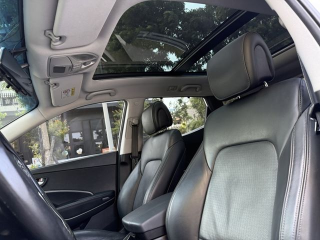 HYUNDAI現代 SANTA FE  第9張相片