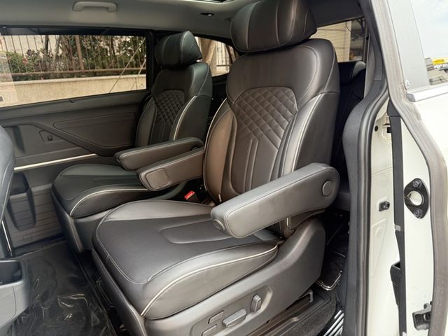 HYUNDAI現代 CUSTIN  第7張相片
