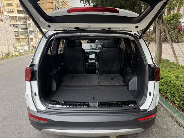 HYUNDAI現代 CUSTIN  第11張相片
