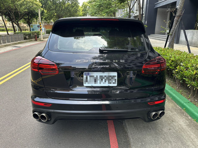 PORSCHE保時捷 CAYENNE  第4張相片
