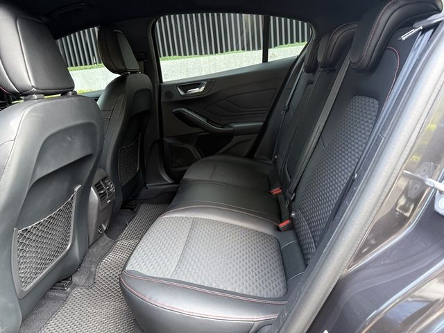 FORD福特 FOCUS  第6張相片