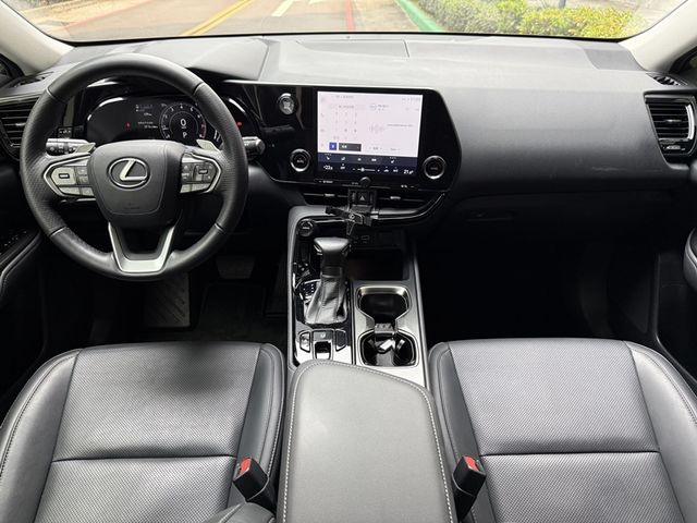 LEXUS凌志 NX200  第6張相片