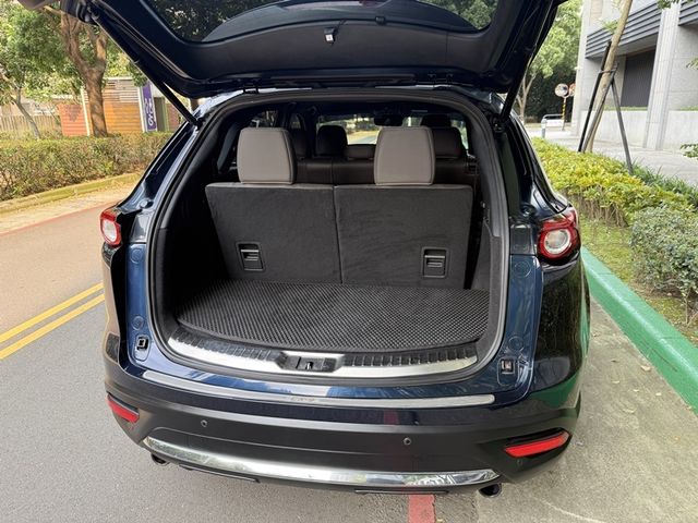 MAZDA馬自達 CX-9  第5張相片