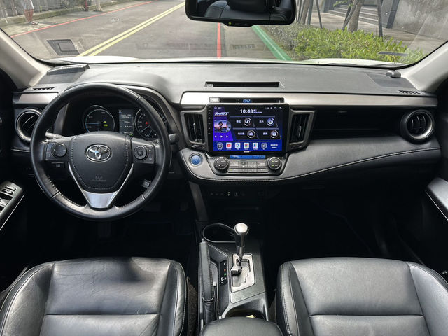 TOYOTA豐田 RAV4  第5張相片