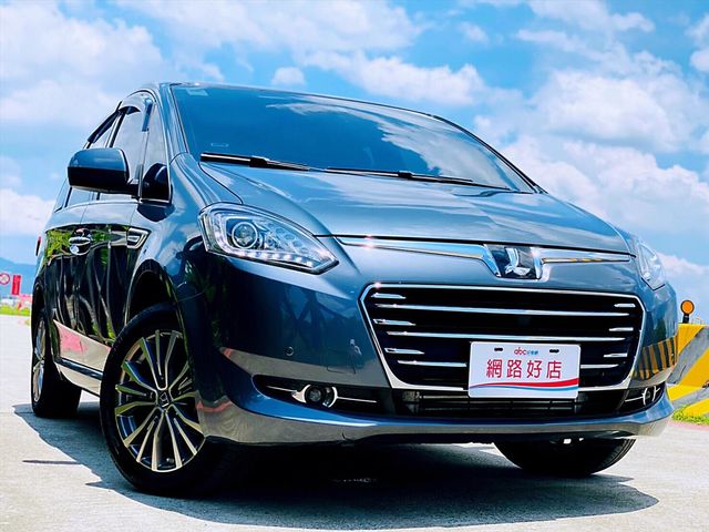 19 M7 豪華七人座 原鈑件  第2張相片