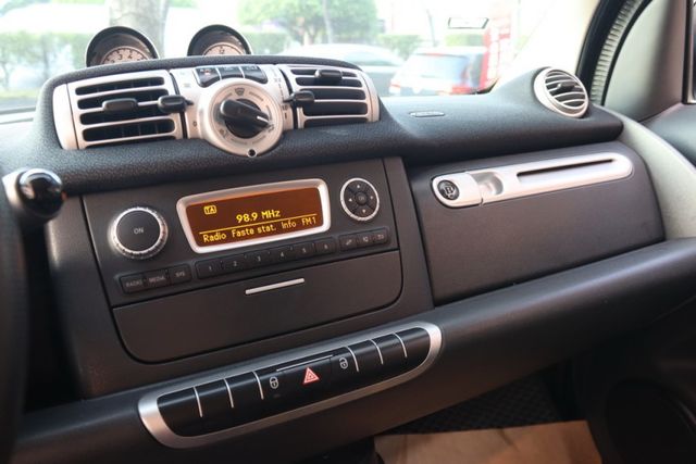 會長の店認證車/五重送專案☆極美車況 SMART FORTWO.自用跑7萬公里（有保養紀錄）‧ECO節能.極新內莊  第6張相片