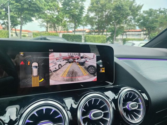 會長の店認證車☆總代理大改款 B200.自用跑四萬公里.雙前電動記憶座椅  第8張相片