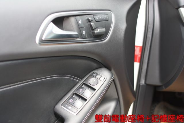 會長の店認證車☆總代理B180 1.6渦輪‧自用+里程數保證‧九安全氣囊.前後行車紀錄器  第10張相片