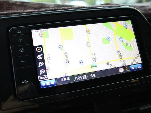 會長の店認證車/五重送專案+全車保固☆頂級尊爵雙電滑+360度環景，七人座客車～安卓大螢幕‧里程保證‧八安‧免鑰匙•巡跡  第8張相片