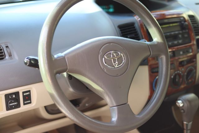會長の店認證車/0利率專案 極美優質代步車.自用車+保證只跑14萬公里.極新內裝 極優車況  第6張相片