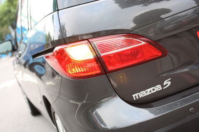 會長の店認證車/全車保固☆稀有釋出 MAZDA5 2.0 頂級型.一手+只跑八萬公里.雙電滑門.HID頭燈.電動座椅  第15張相片