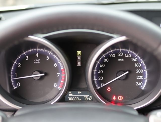 會長の店認證車/0利率專案+全車保固☆小改款 馬三 2.0‧自用車+保證只跑七萬多公里.雙安+方向盤音控快撥.胎壓偵測器  第11張相片