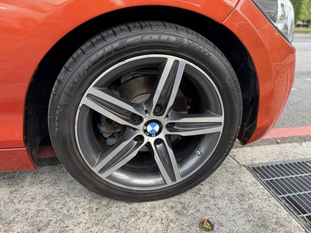 會長の店認證車/五重送專案☆天篷已更新☆小改款118i Sport Line.自用跑十萬公里.免鑰匙.後座出風口  第11張相片