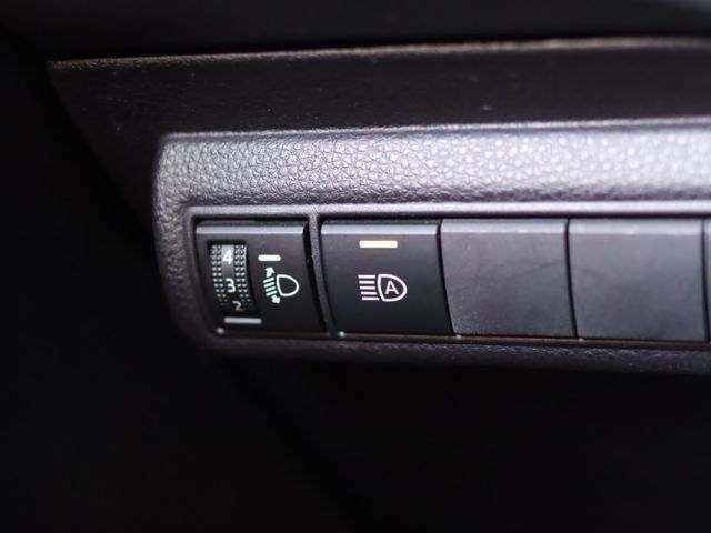 會長の店認證車/五重送專案☆小改款 ALTIS 1.8.一手車+保證只跑四萬公里.ACC跟車.車道偏移.AEB自動煞停  第11張相片