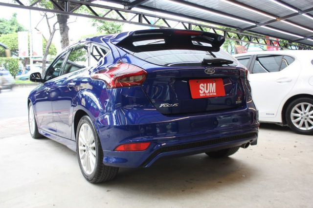 會長の店認證車/五重送專案☆小改款FOCUS 1.5T‧免鑰匙+盲點偵測•自動煞停‧車道偏移警示‧大螢幕  第2張相片
