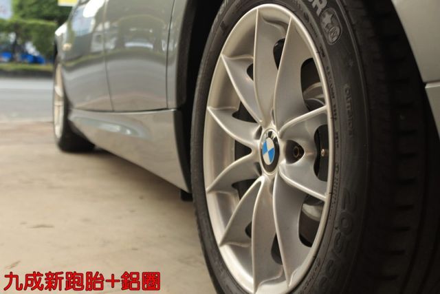 會長の店認證車/五重送專案+全車保固☆總代理320I•自用車庫車+保證只跑11萬•循跡防滑+雙前座電動座椅  第16張相片
