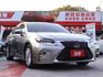 會長の店認證車☆16年型小改款LEXUS ES200頂級Navi版.一手車+里程數保證.ACC跟車.車道偏移.後遮陽簾  第1張縮圖