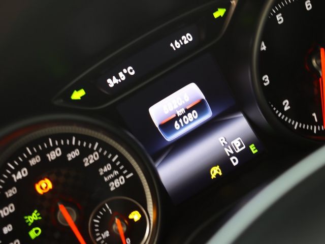 會長の店認證車/五重送專案☆17年型總代理小改款A180 AMG‧自用車跑6萬公里.免鑰匙.電動座椅.倒車顯影  第7張相片