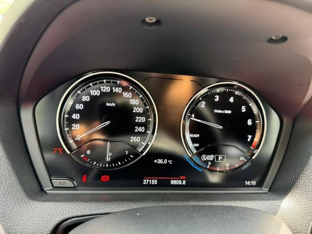 會長の店認證車/一年保固☆極美總代理小改款電子煞停+車道偏移.一手保證只跑3萬7千（有保養紀錄）‧倒車顯影+導航  第7張相片