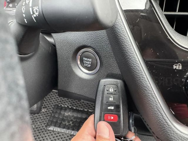 會長の店認證車/新車保固中☆新車約90萬～猶如新車小改款 I-key+盲點，ACC跟車+車道偏移，一手只跑500公里  第7張相片