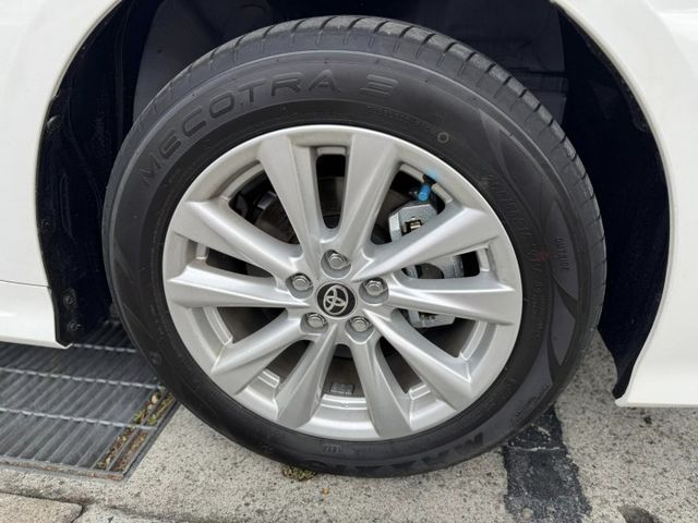 會長の店認證車/新車保固中☆新車約90萬～猶如新車小改款 I-key+盲點，ACC跟車+車道偏移，一手只跑500公里  第15張相片