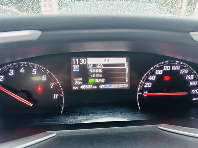 會長の店認證車☆新進整備中★小改款七人座保證只跑4萬‧雙電動滑門‧八安‧自動煞車警示‧循跡防滑‧車道偏移  第9張相片