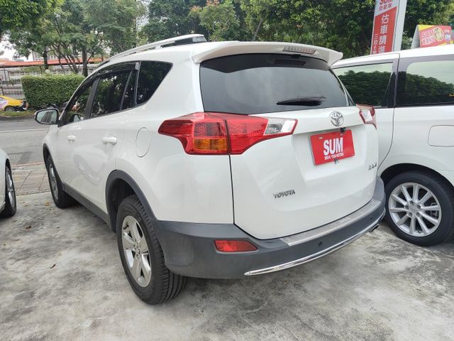 會長の店認證車☆TOYOTA RAV4 2.5G‧免鑰匙‧定速•電動座椅‧胎壓偵測‧AppleCarplay  第2張相片