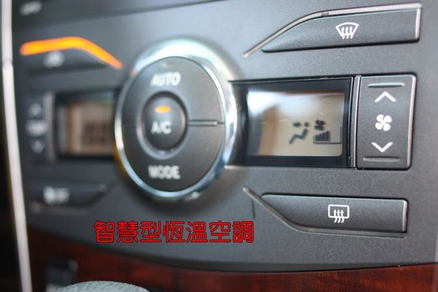 會長の店認證車☆獨家一年保固～純女用自用車保證只跑13萬/定速/小改款/黑皮椅/恆溫空調/美到冒泡  第7張相片