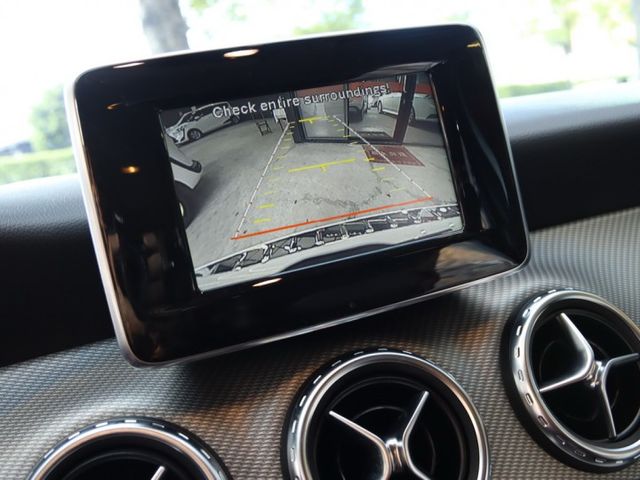 會長の店認證車/五重送專案☆總代理小改款GLA180‧免鑰匙.電動座椅.倒車顯影‧電動尾門  第8張相片