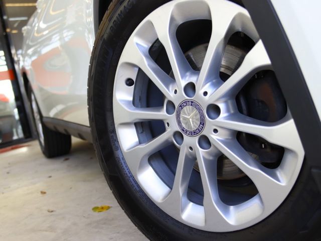 會長の店認證車/五重送專案☆總代理小改款GLA180‧免鑰匙.電動座椅.倒車顯影‧電動尾門  第19張相片