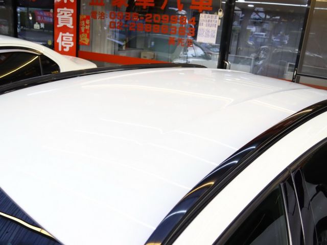 會長の店認證車/五重送專案☆總代理小改款GLA180‧免鑰匙.電動座椅.倒車顯影‧電動尾門  第20張相片