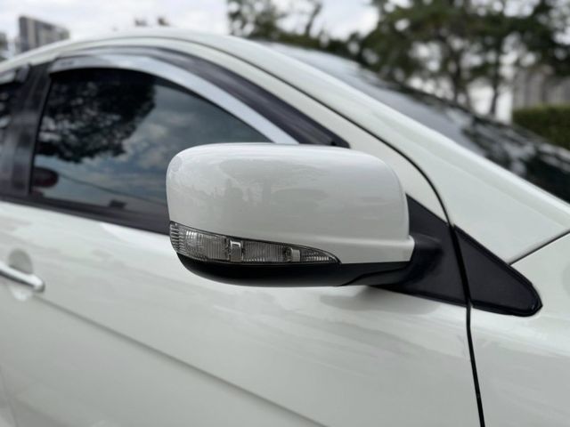 會長の店認證車☆獨家2年保固～1.8小改款/純自用車/黑皮椅/恆溫/定速+選配大螢幕/空力套件/美到冒泡  第14張相片