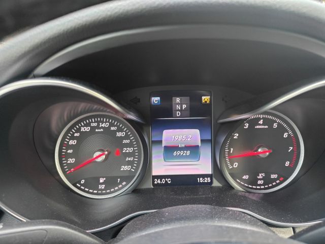 會長の店認證車/朋友託售～二年保固☆旗艦小改款C250 AMG黑沈木•自用車+只跑6萬多公里/選配全景天窗/選配大螢幕  第7張相片