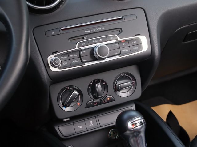 會長の店認證車/五重送專案+全車保固☆總代理 AUDI A1 1.0 25TSFI.自用跑六萬公里.倒車顯影.循跡防滑  第8張相片