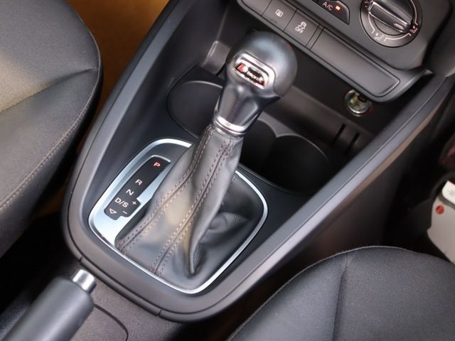 會長の店認證車/五重送專案+全車保固☆總代理 AUDI A1 1.0 25TSFI.自用跑六萬公里.倒車顯影.循跡防滑  第12張相片