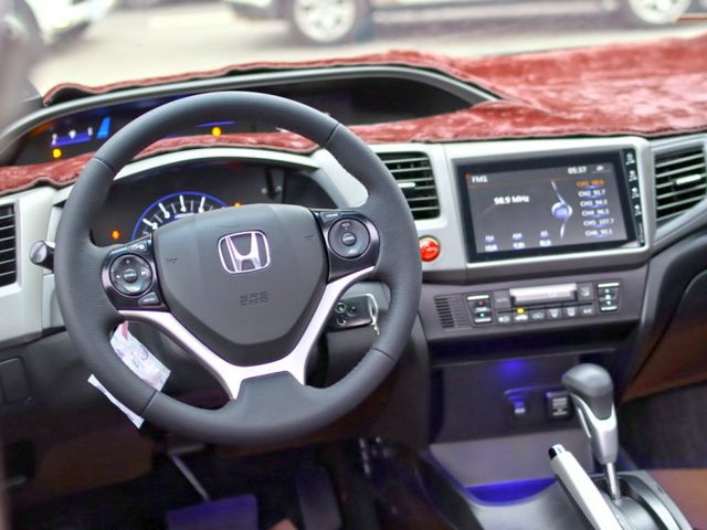 會長の店認證車/五重送專案☆頂級 HONDA 喜美九代 1.8 VTI-S.一手+里程數保證.換檔快撥.電動天窗.大螢幕  第3張相片