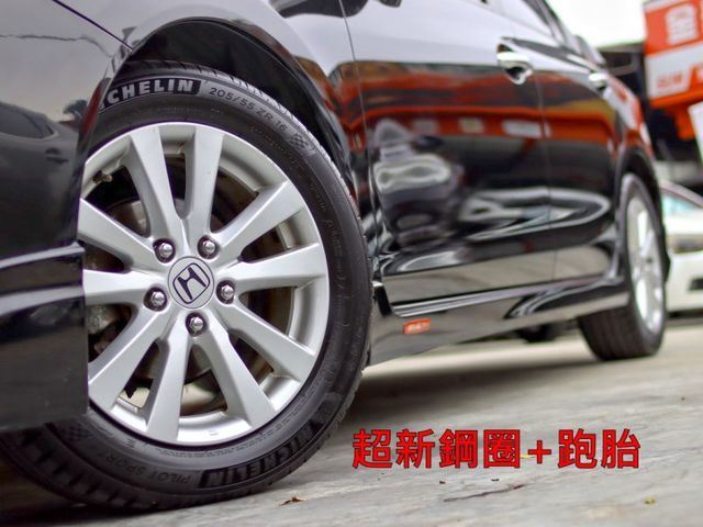 會長の店認證車/五重送專案☆頂級 HONDA 喜美九代 1.8 VTI-S.一手+里程數保證.換檔快撥.電動天窗.大螢幕  第18張相片