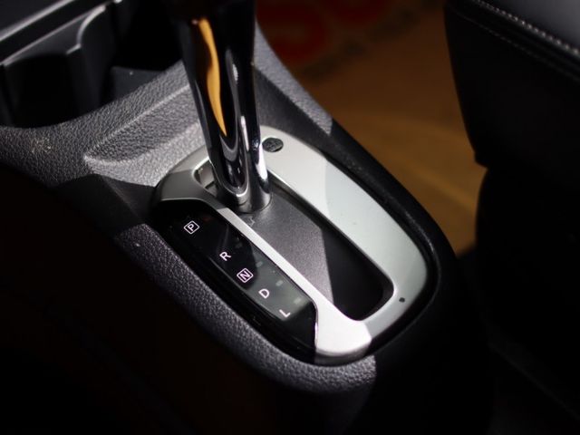 會長の店認證車/五重送專案☆末代NISSAN LIVINA 1.6‧一手+里程數保證.胎壓偵測器.極新內裝  第12張相片