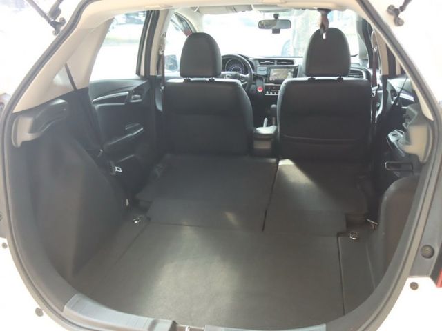 會長の店認證車☆旗艦S版小改款1.5S‧一手車＋保證保證只跑5萬公里/衛星導航/倒車顯影/皮椅/極美車況  第14張相片